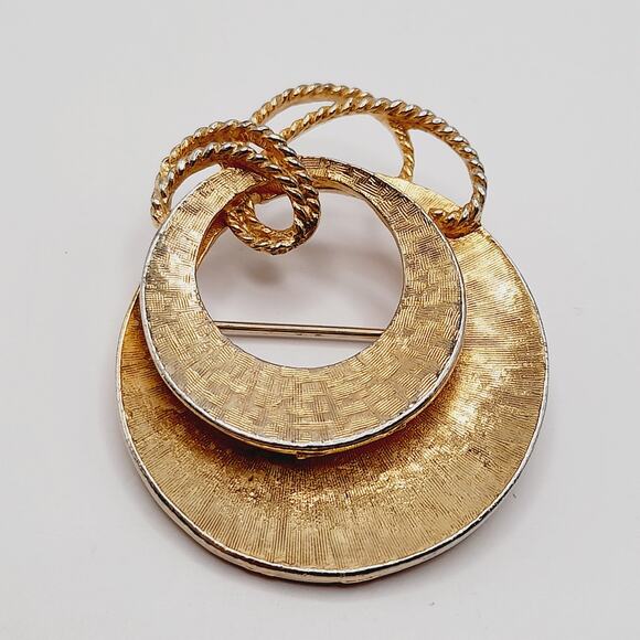 Arthur Pepper ART Modernist Gold Tone Textured Circle Brooch Vintage 1950s - Picture 1 of 7